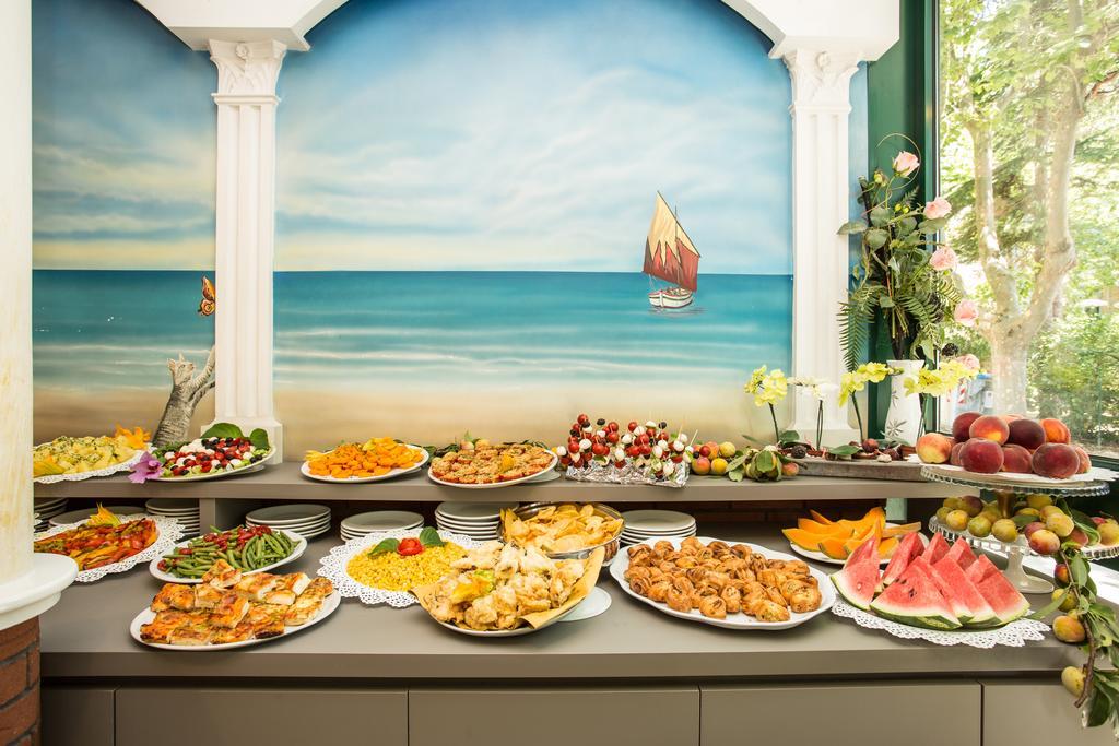 Albergo Ristorante Pozzi Bellaria-Igea Marina Exteriér fotografie
