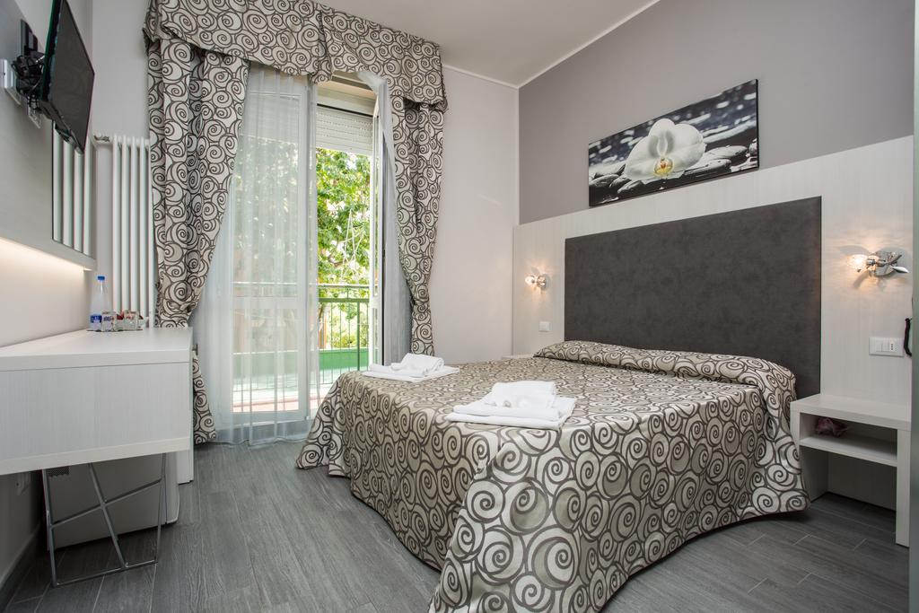 Albergo Ristorante Pozzi Bellaria-Igea Marina Exteriér fotografie